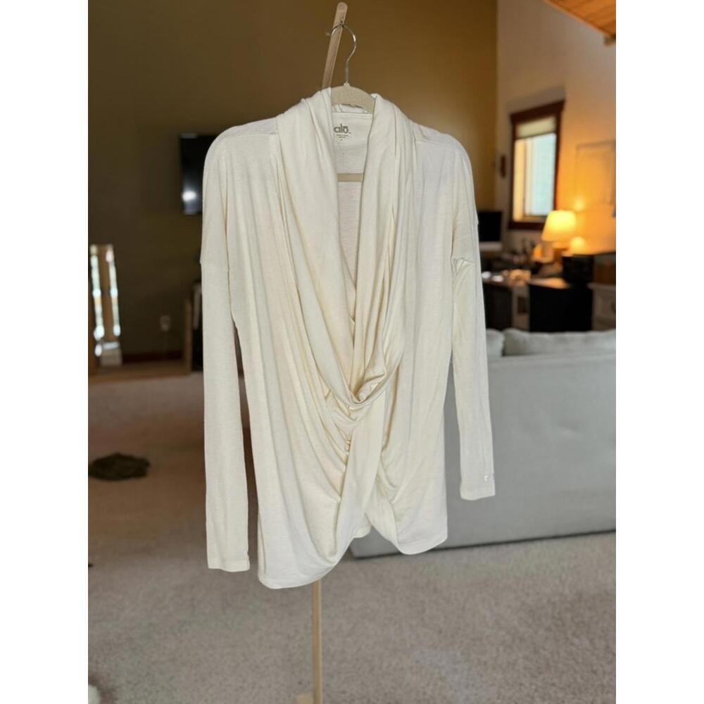 Alo Women's Cream Long Sleeve Draped Cardigan Size Small